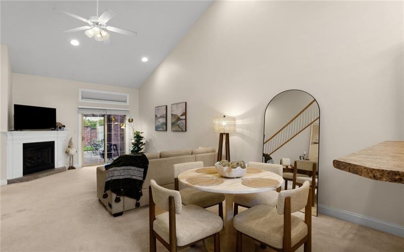 2010 Bandek Lane, Lawrence, 15055, 2 Bedroom Bedrooms, 6 Room Rooms,3 BathroomBathrooms,Residential,For Sale,Bandek Lane,1772531