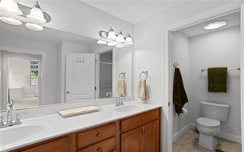2010 Bandek Lane, Lawrence, 15055, 2 Bedroom Bedrooms, 6 Room Rooms,3 BathroomBathrooms,Residential,For Sale,Bandek Lane,1772531