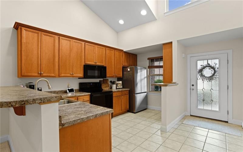 2010 Bandek Lane, Lawrence, 15055, 2 Bedroom Bedrooms, 6 Room Rooms,3 BathroomBathrooms,Residential,For Sale,Bandek Lane,1772531