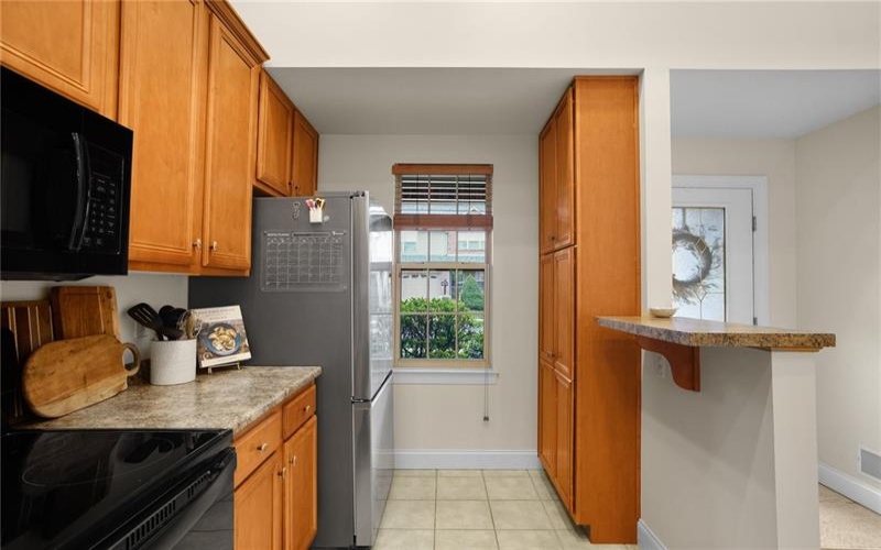 2010 Bandek Lane, Lawrence, 15055, 2 Bedroom Bedrooms, 6 Room Rooms,3 BathroomBathrooms,Residential,For Sale,Bandek Lane,1772531