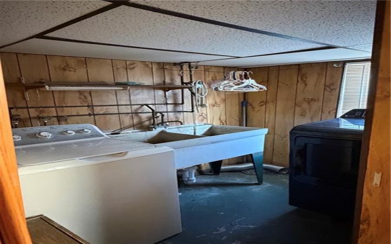 55 Canton Ave, Washington, 15301, 2 Bedroom Bedrooms, 5 Room Rooms,1 BathroomBathrooms,Residential,For Sale,Canton Ave,1772558