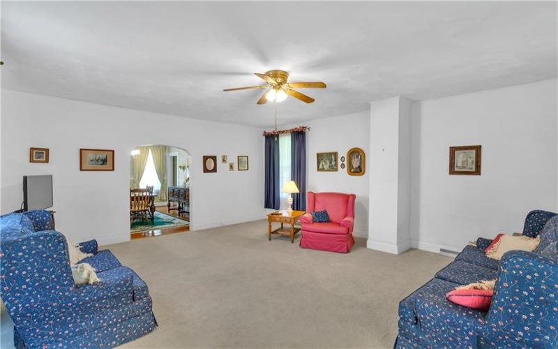 421 Highland, Greensburg, 15601, 2 Bedroom Bedrooms, 7 Room Rooms,1 BathroomBathrooms,Residential,For Sale,Highland,1772572