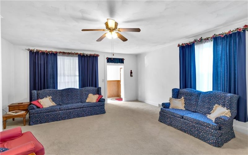 421 Highland, Greensburg, 15601, 2 Bedroom Bedrooms, 7 Room Rooms,1 BathroomBathrooms,Residential,For Sale,Highland,1772572