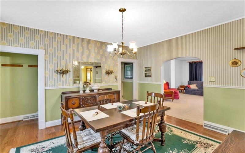 421 Highland, Greensburg, 15601, 2 Bedroom Bedrooms, 7 Room Rooms,1 BathroomBathrooms,Residential,For Sale,Highland,1772572