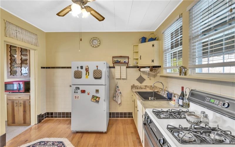 421 Highland, Greensburg, 15601, 2 Bedroom Bedrooms, 7 Room Rooms,1 BathroomBathrooms,Residential,For Sale,Highland,1772572