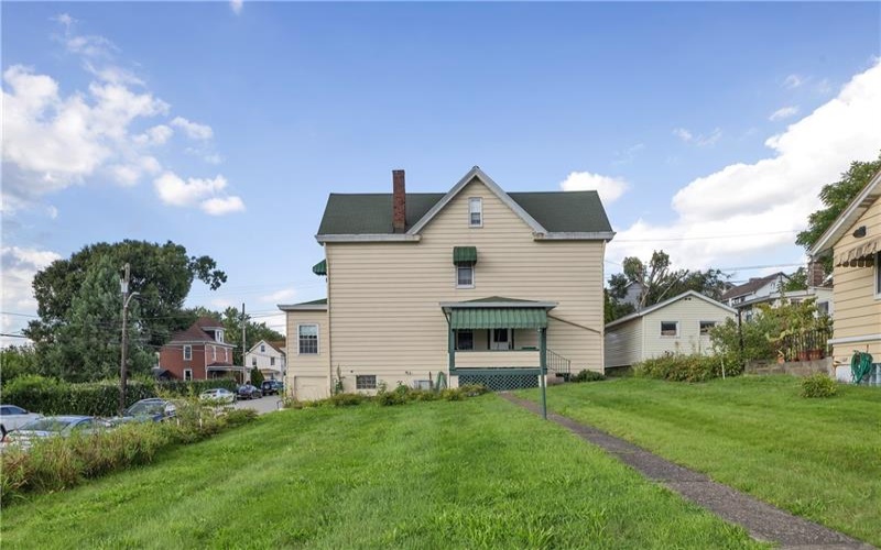 421 Highland, Greensburg, 15601, 2 Bedroom Bedrooms, 7 Room Rooms,1 BathroomBathrooms,Residential,For Sale,Highland,1772572