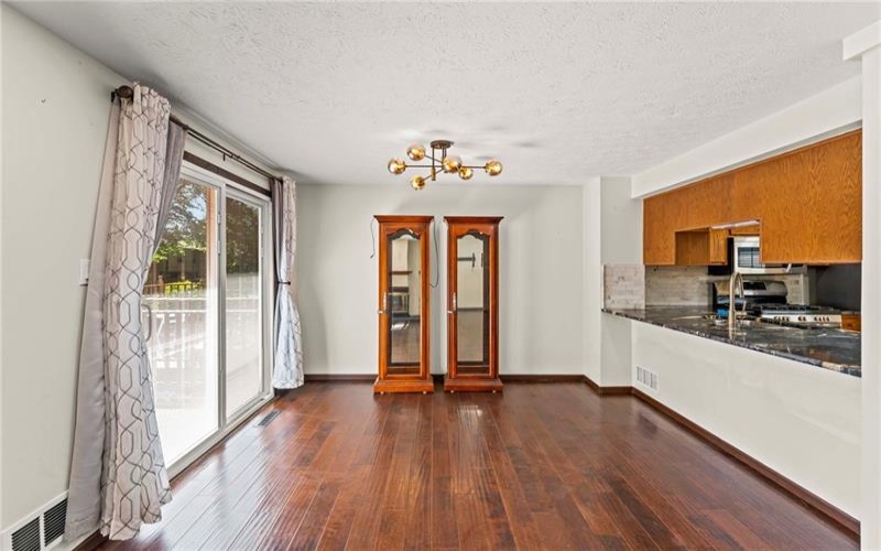 1107 Valleyview Dr, Lawrence, 15055, 3 Bedroom Bedrooms, 7 Room Rooms,1.2 BathroomBathrooms,Residential,For Sale,Valleyview Dr,1772641