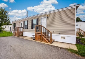 49 Imperial Ave, Washington, 15301, 2 Bedrooms Bedrooms, 4 Rooms Rooms,1 BathroomBathrooms,Residential,For Sale,Imperial Ave,1772682