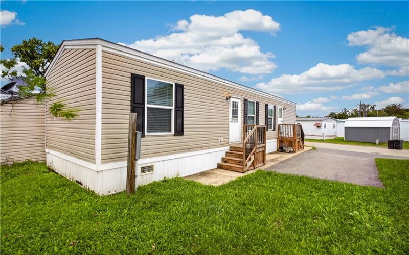 49 Imperial Ave, Washington, 15301, 2 Bedrooms Bedrooms, 4 Rooms Rooms,1 BathroomBathrooms,Residential,For Sale,Imperial Ave,1772682
