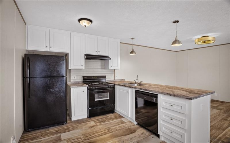 49 Imperial Ave, Washington, 15301, 2 Bedrooms Bedrooms, 4 Rooms Rooms,1 BathroomBathrooms,Residential,For Sale,Imperial Ave,1772682