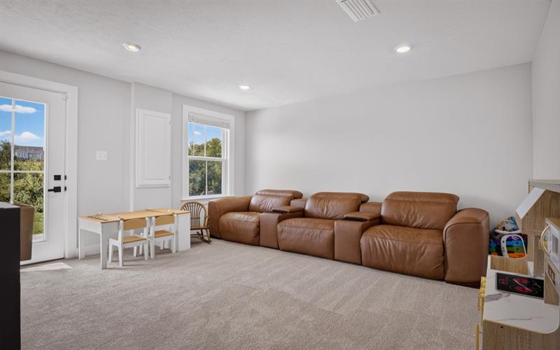 405 Sage DRIVE, Canonsburg, 15317, 3 Bedroom Bedrooms, ,2.2 BathroomBathrooms,Residential,For Sale,Sage,1772754