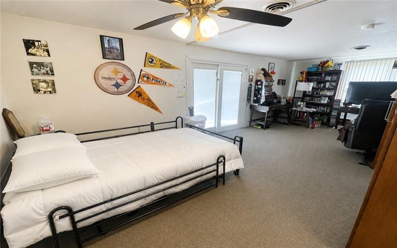 213 HAMILTON AVENUE, 15601, 15601, 4 Bedrooms Bedrooms, ,2 BathroomsBathrooms,Lease,For Rent,HAMILTON AVENUE,1772762