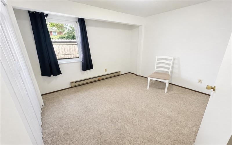 213 HAMILTON AVENUE, 15601, 15601, 4 Bedrooms Bedrooms, ,2 BathroomsBathrooms,Lease,For Rent,HAMILTON AVENUE,1772762