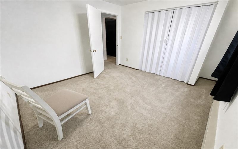 213 HAMILTON AVENUE, 15601, 15601, 4 Bedrooms Bedrooms, ,2 BathroomsBathrooms,Lease,For Rent,HAMILTON AVENUE,1772762