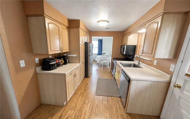 213 HAMILTON AVENUE, 15601, 15601, 4 Bedrooms Bedrooms, ,2 BathroomsBathrooms,Lease,For Rent,HAMILTON AVENUE,1772762