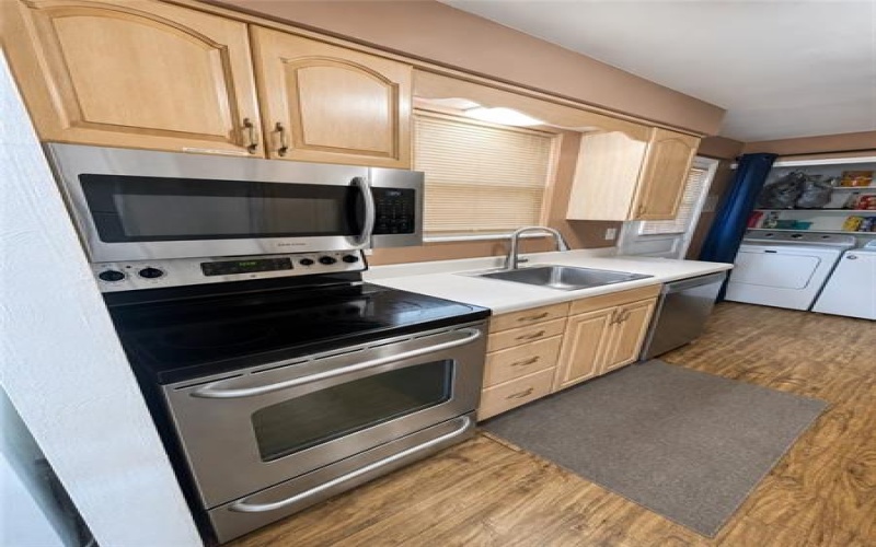 213 HAMILTON AVENUE, 15601, 15601, 4 Bedrooms Bedrooms, ,2 BathroomsBathrooms,Lease,For Rent,HAMILTON AVENUE,1772762