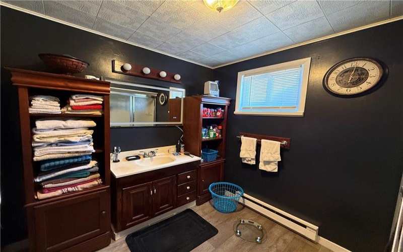 58 Berry Avenue, Clarksville, 15322, 2 Bedroom Bedrooms, ,1.1 BathroomBathrooms,Residential,For Sale,Berry Avenue,1772784