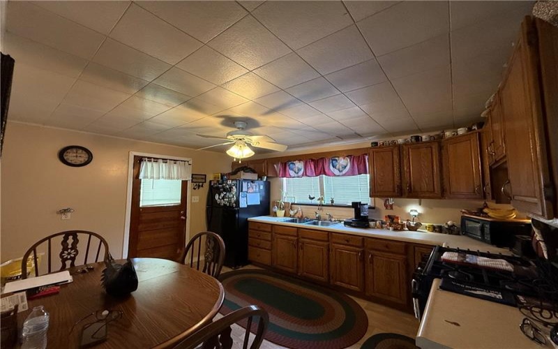 58 Berry Avenue, Clarksville, 15322, 2 Bedroom Bedrooms, ,1.1 BathroomBathrooms,Residential,For Sale,Berry Avenue,1772784