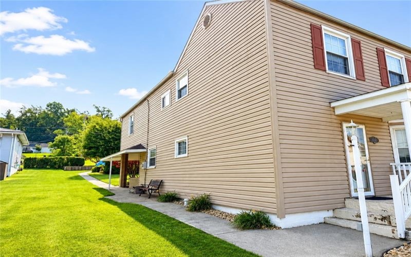 510 Walnut St, 15486, 15486, 3 Bedroom Bedrooms, 9 Room Rooms,1.1 BathroomBathrooms,Residential,For Sale,Walnut St,1772588
