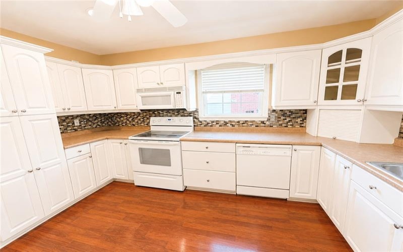 510 Walnut St, 15486, 15486, 3 Bedroom Bedrooms, 9 Room Rooms,1.1 BathroomBathrooms,Residential,For Sale,Walnut St,1772588