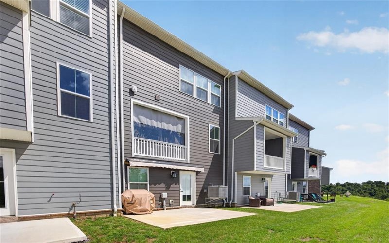 403 Sage Drive, Canonsburg, 15317, 3 Bedroom Bedrooms, ,2.1 BathroomBathrooms,Residential,For Sale,Sage Drive,1772817