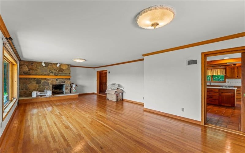 1190 Park Avenue, Waynesburg, PA, 15370, 4 Bedroom Bedrooms, 13 Room Rooms,3 BathroomBathrooms,Residential,For Sale,Park Avenue,1772878