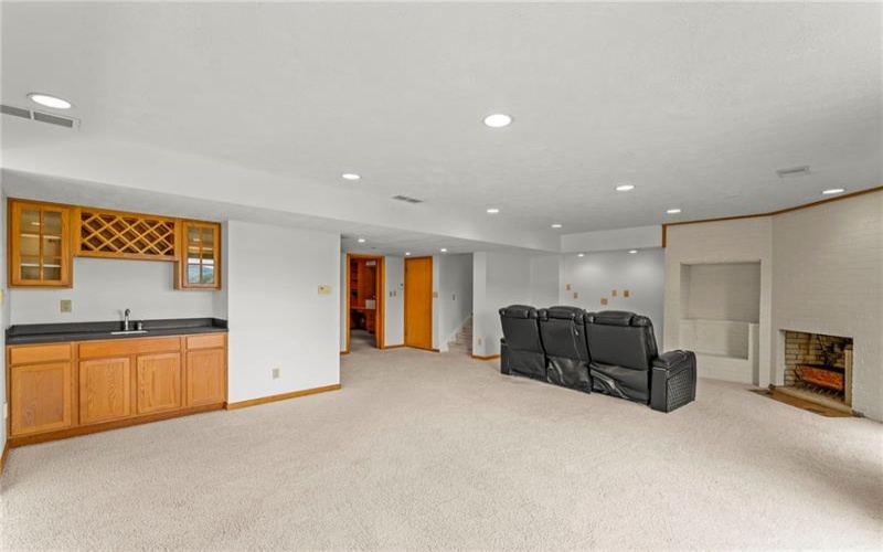 1190 Park Avenue, Waynesburg, PA, 15370, 4 Bedroom Bedrooms, 13 Room Rooms,3 BathroomBathrooms,Residential,For Sale,Park Avenue,1772878