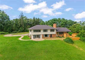 1190 Park Avenue, Waynesburg, PA, 15370, 4 Bedroom Bedrooms, 13 Room Rooms,3 BathroomBathrooms,Residential,For Sale,Park Avenue,1772878 1190 Park Avenue, Waynesburg, PA, 15370, 4 Bedroom Bedrooms, 13 Room Rooms,3 BathroomBathrooms,Residential,For Sale,Park Avenue,1772878