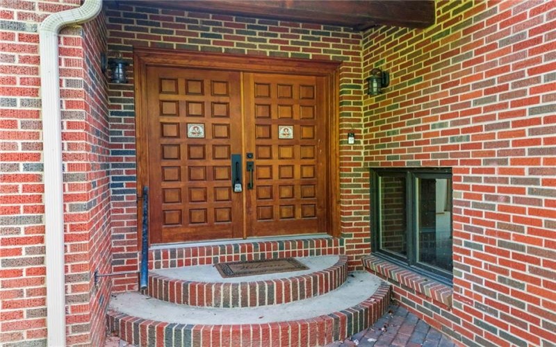 1190 Park Avenue, Waynesburg, PA, 15370, 4 Bedroom Bedrooms, 13 Room Rooms,3 BathroomBathrooms,Residential,For Sale,Park Avenue,1772878