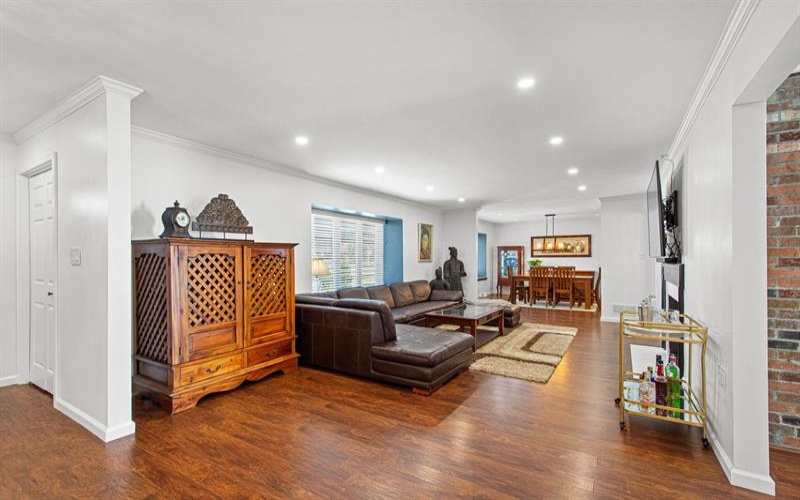 113 Oakwood ROAD, McMurray, 15317, 5 Bedroom Bedrooms, ,3.1 BathroomBathrooms,Residential,For Sale,Oakwood,1772917