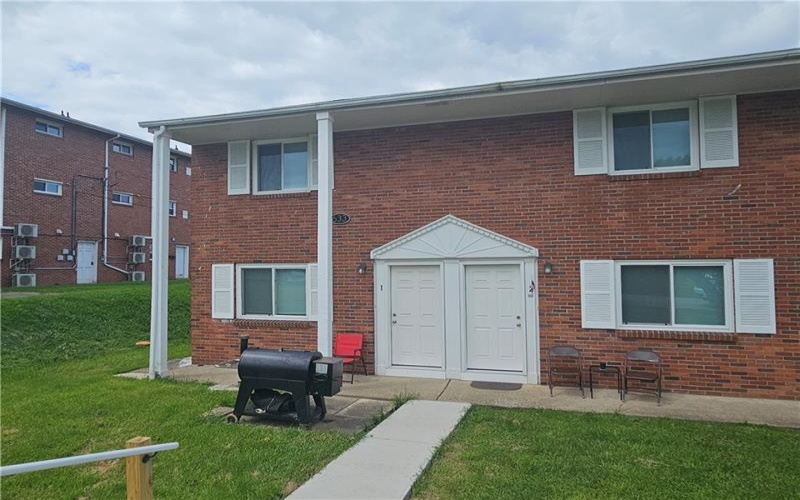 633 American St, California, 15419, ,Multi-unit,For Sale,American St,1772938