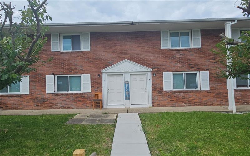 633 American St, California, 15419, ,Multi-unit,For Sale,American St,1772938