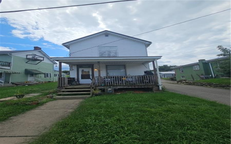 517 4th St, California, 15419, 3 Bedroom Bedrooms, ,1.1 BathroomBathrooms,Residential,For Sale,4th St,1772943