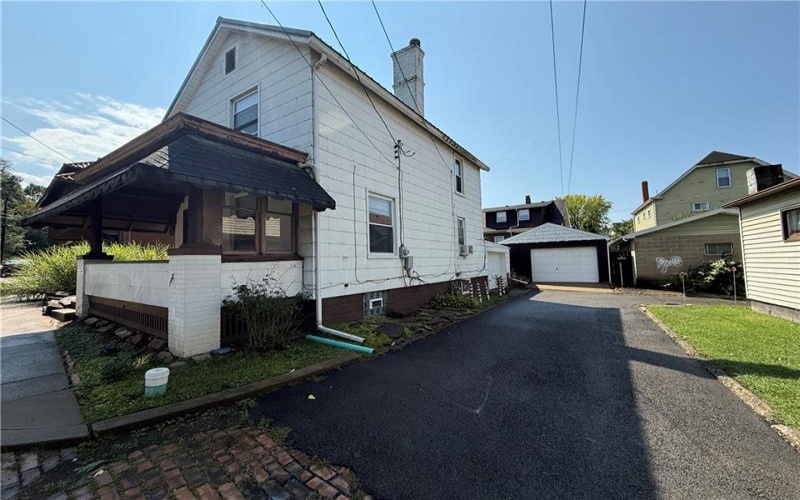 114 15th St, Vandergrift, 15690, 2 Bedroom Bedrooms, 7 Room Rooms,1 BathroomBathrooms,Residential,For Sale,15th St,1772955
