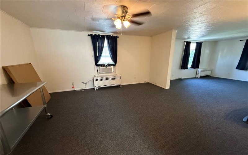 114 15th St, Vandergrift, 15690, 2 Bedroom Bedrooms, 7 Room Rooms,1 BathroomBathrooms,Residential,For Sale,15th St,1772955