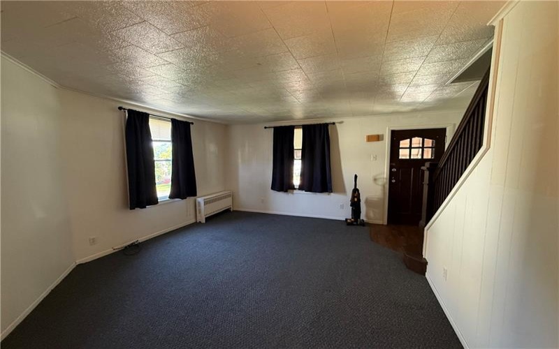 114 15th St, Vandergrift, 15690, 2 Bedroom Bedrooms, 7 Room Rooms,1 BathroomBathrooms,Residential,For Sale,15th St,1772955