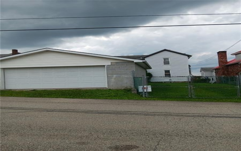 1305 Ashland, Greensburg, 15601, 3 Bedroom Bedrooms, 6 Room Rooms,2 BathroomBathrooms,Residential,For Sale,Ashland,1772980