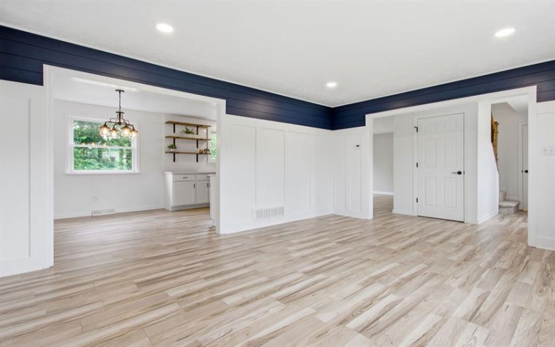 143 Macbeth Drive, New Kensington, 15068, 4 Bedroom Bedrooms, 10 Room Rooms,2.1 BathroomBathrooms,Residential,For Sale,Macbeth Drive,1772988