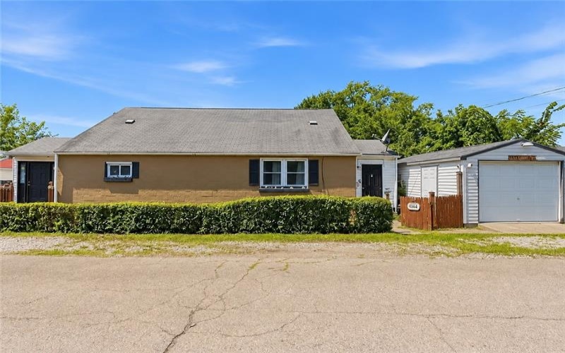 350 Mcgovern Ave, Washington, 15301, 3 Bedroom Bedrooms, 7 Room Rooms,1.1 BathroomBathrooms,Residential,For Sale,Mcgovern Ave,1770585