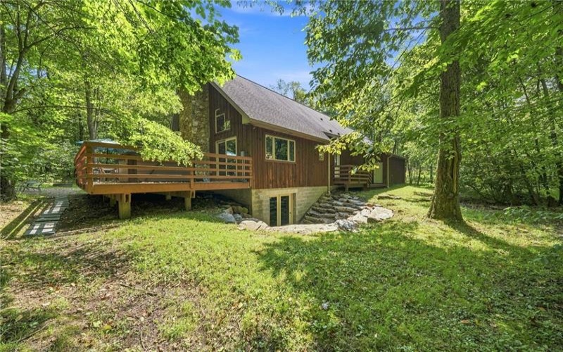 818 Camp Run Road, Jones Mills, 15646, 3 Bedroom Bedrooms, 10 Room Rooms,4 BathroomBathrooms,Residential,For Sale,Camp Run Road,1772340