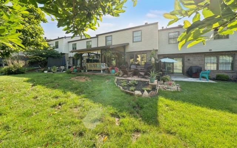 103 Crosswinds Ln, Murrysville, 15668, 2 Bedroom Bedrooms, 8 Room Rooms,2.1 BathroomBathrooms,Residential,For Sale,Crosswinds Ln,1772371