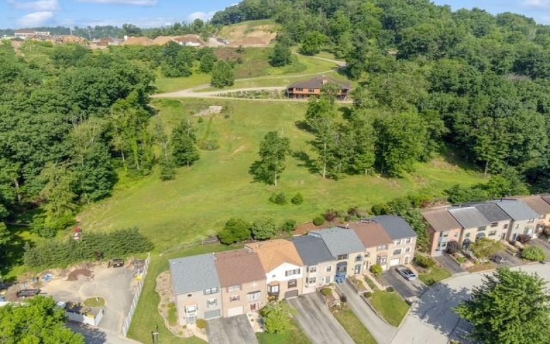 103 Crosswinds Ln, Murrysville, 15668, 2 Bedroom Bedrooms, 8 Room Rooms,2.1 BathroomBathrooms,Residential,For Sale,Crosswinds Ln,1772371