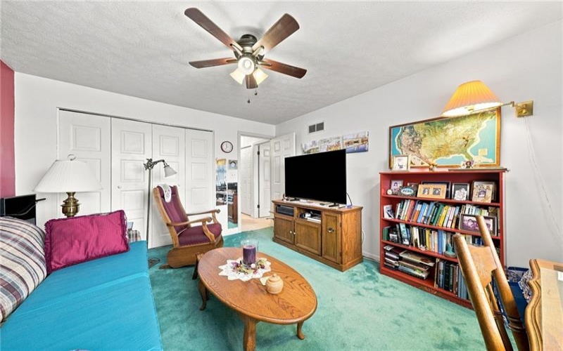 346 Nature Trail Ln, Murrysville, 15668, 3 Bedroom Bedrooms, 7 Room Rooms,2.1 BathroomBathrooms,Residential,For Sale,Nature Trail Ln,1772503