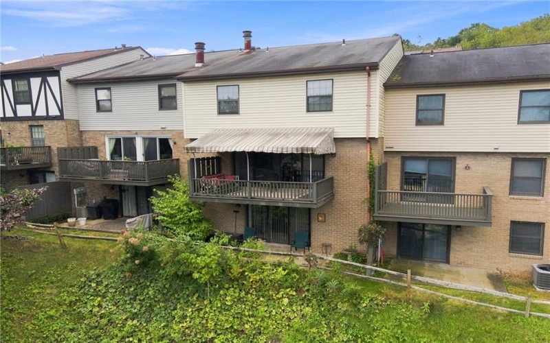 346 Nature Trail Ln, Murrysville, 15668, 3 Bedroom Bedrooms, 7 Room Rooms,2.1 BathroomBathrooms,Residential,For Sale,Nature Trail Ln,1772503
