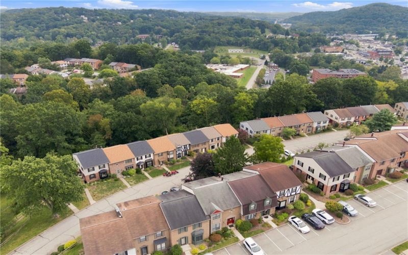346 Nature Trail Ln, Murrysville, 15668, 3 Bedroom Bedrooms, 7 Room Rooms,2.1 BathroomBathrooms,Residential,For Sale,Nature Trail Ln,1772503