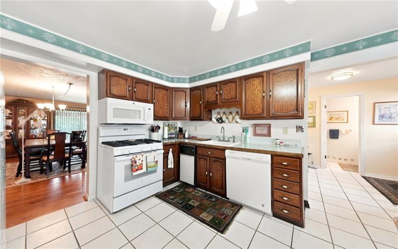 346 Nature Trail Ln, Murrysville, 15668, 3 Bedroom Bedrooms, 7 Room Rooms,2.1 BathroomBathrooms,Residential,For Sale,Nature Trail Ln,1772503