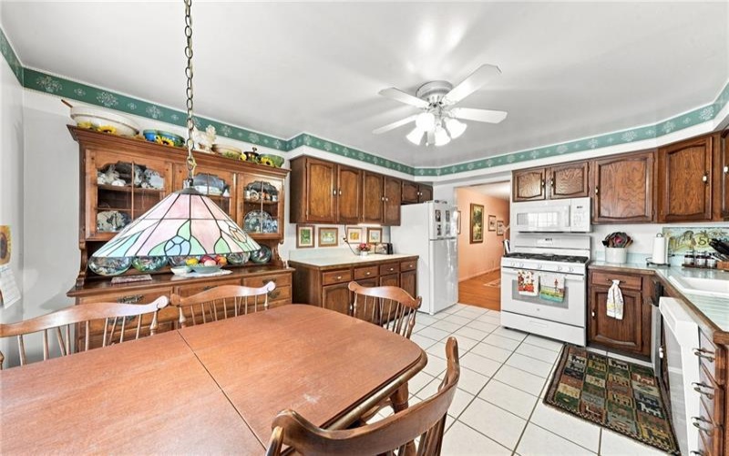 346 Nature Trail Ln, Murrysville, 15668, 3 Bedroom Bedrooms, 7 Room Rooms,2.1 BathroomBathrooms,Residential,For Sale,Nature Trail Ln,1772503