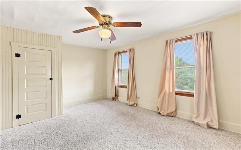 1220 Main Street, Windber, 15963, 6 Bedrooms Bedrooms, ,2 BathroomsBathrooms,Residential,For Sale,Main Street,1772702