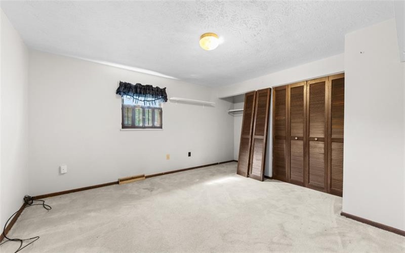 502 Saint Thomas Drive, Greensburg, 15601, 5 Bedroom Bedrooms, 10 Room Rooms,2.1 BathroomBathrooms,Residential,For Sale,Saint Thomas Drive,1772727