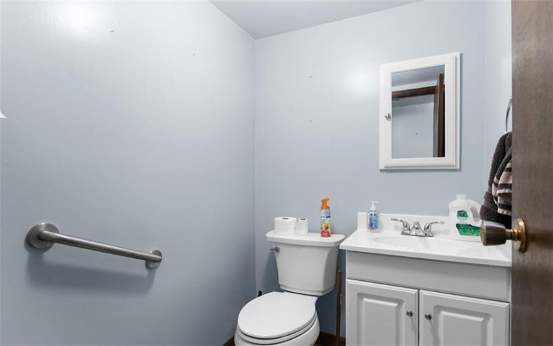 502 Saint Thomas Drive, Greensburg, 15601, 5 Bedroom Bedrooms, 10 Room Rooms,2.1 BathroomBathrooms,Residential,For Sale,Saint Thomas Drive,1772727